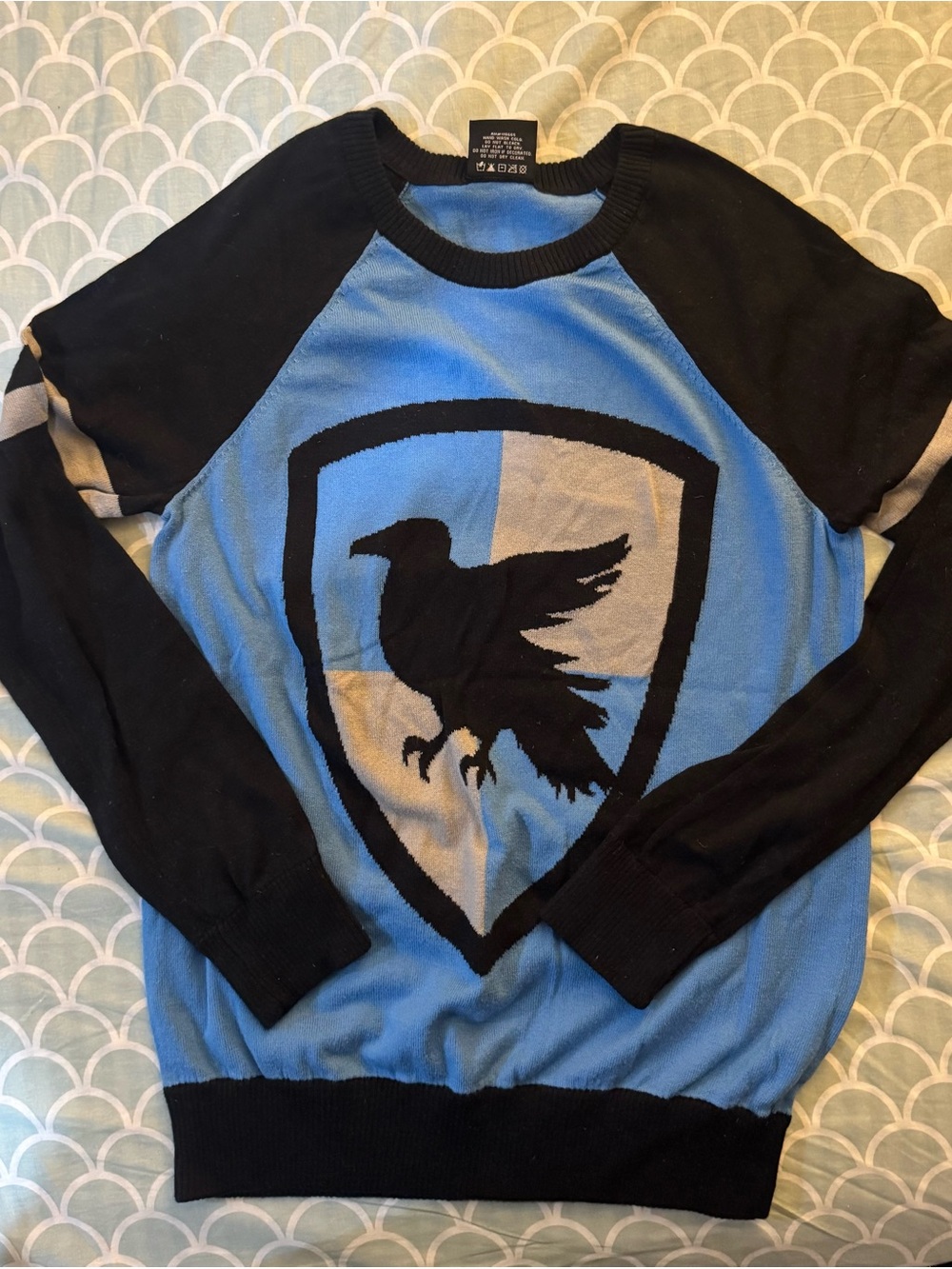 Warner Bros. Blue and Black Ravenclaw Shield, Harry Potter Crewneck Sweater